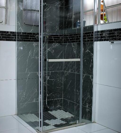 Номер Deluxe, Semeni Asante Guesthouse