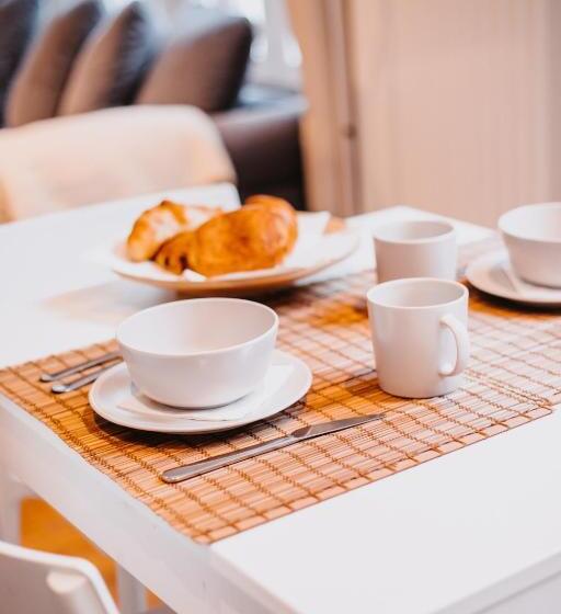 Standaard Studio, Super Central In Brussels