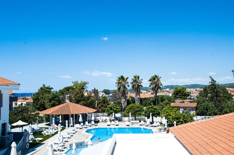 Семейный Номер, Acrotel Lily Ann Village