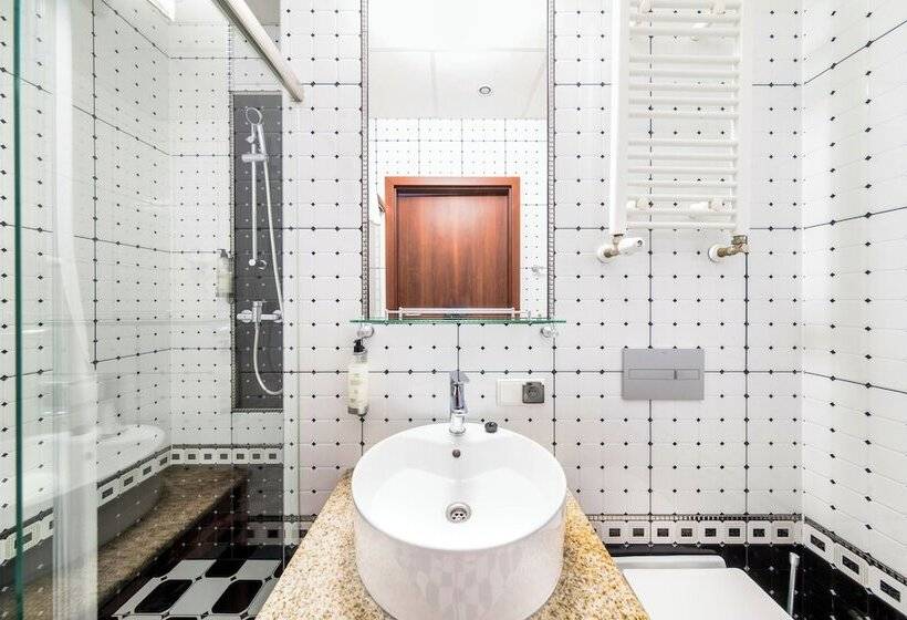 חדר סטנדרט יחיד, Piast Wrocław Centrum