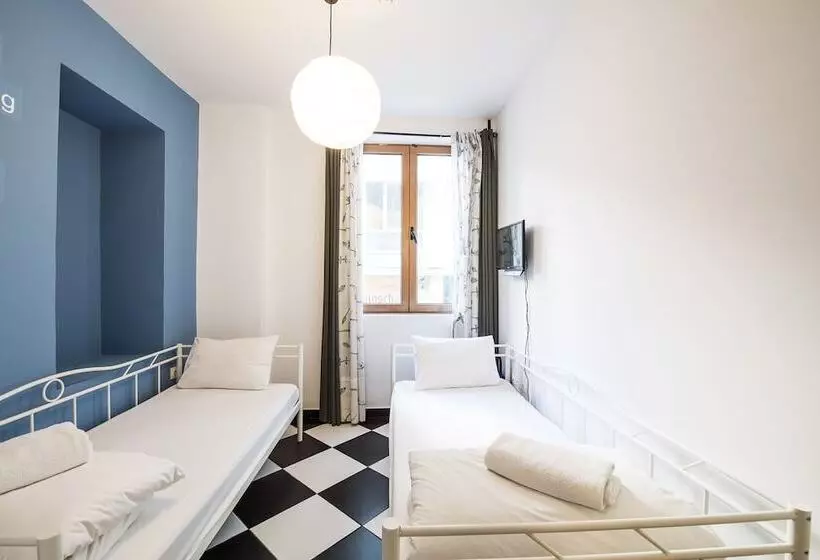اتاق استاندارد, Safestay Athens Monastiraki