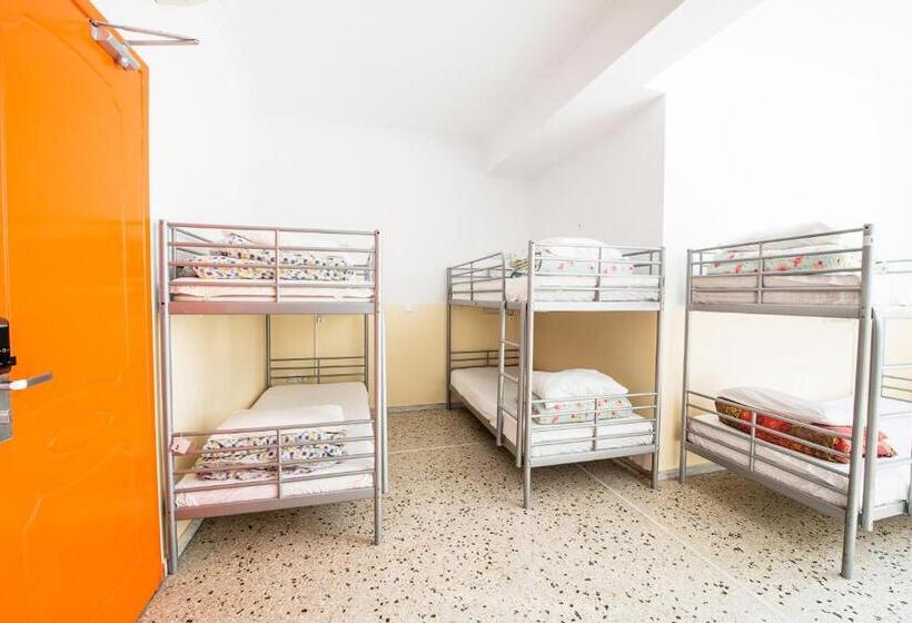 공동 객실, Safestay Athens Monastiraki