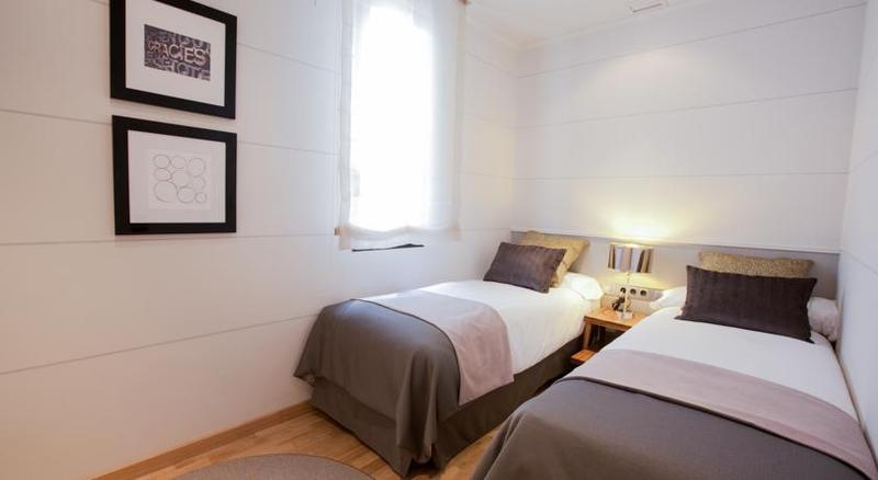 آپارتمان 3 خوابه, Apartments Sixtyfour