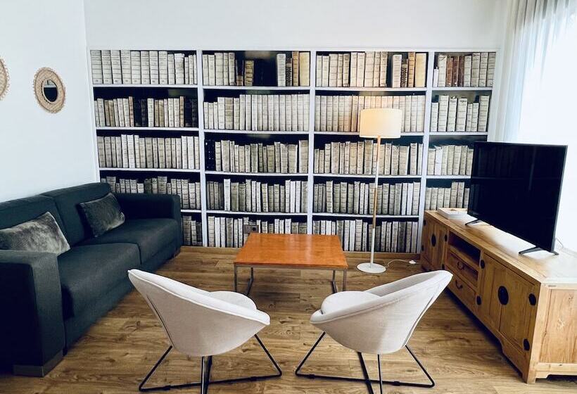 , Apartments Sixtyfour