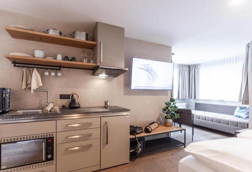 Студия Deluxe, Glanz & Glory Appartements Sölden