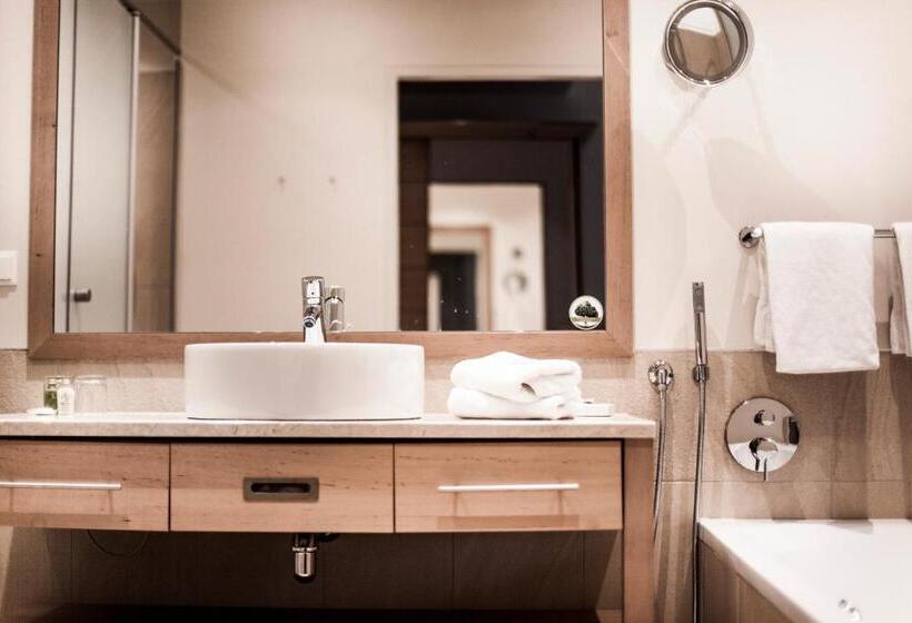 חדר סטנדרט עם טרסה, G Sund & Natur Hotel Die Wasnerin   Adults Only