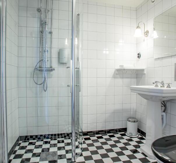 اتاق سوپریور, Akademihotellet