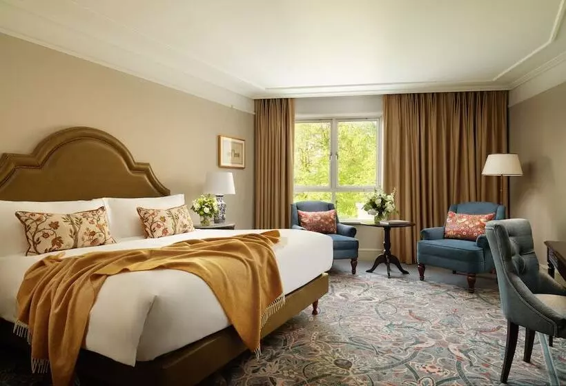 キングサイズベッドのスタンダードルーム, Carton House A Fairmont Managed