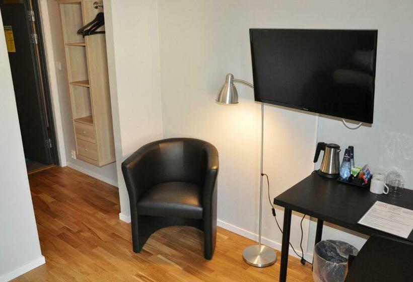 Номер Стандарт, City