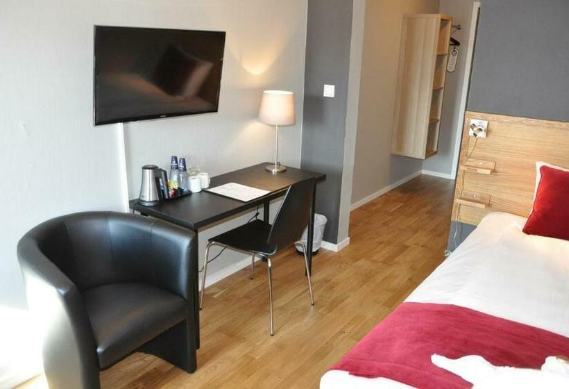 Номер Economy, City