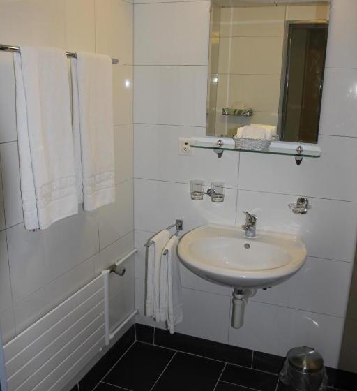 חדר סטנדרט יחיד, Dufour