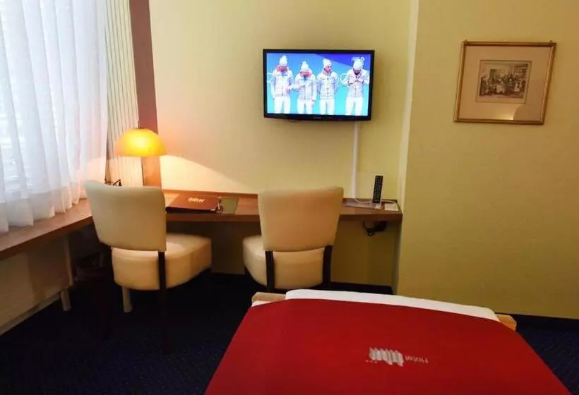 Standard Single Room, Dufour