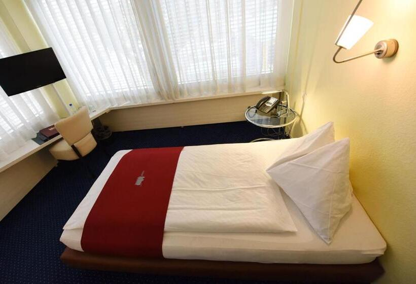 חדר סטנדרט יחיד, Dufour