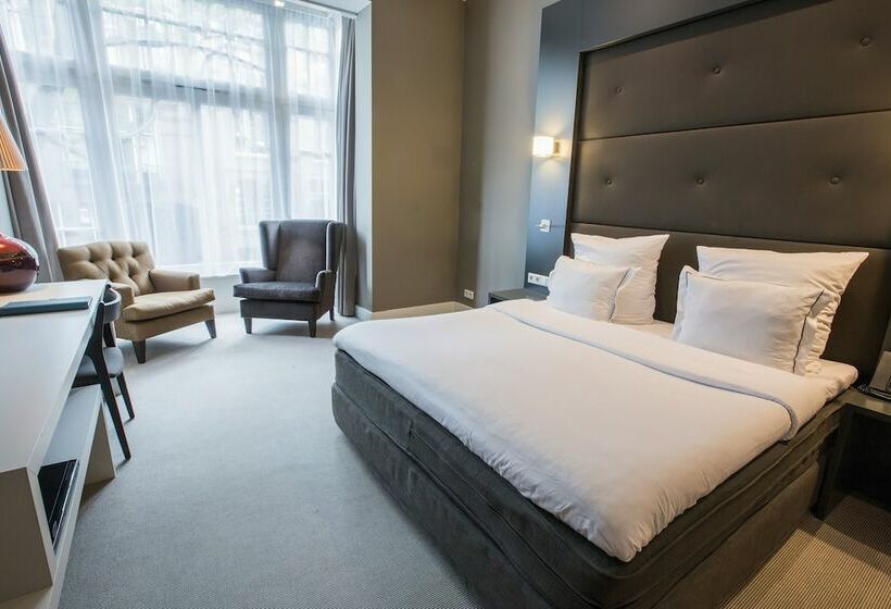 غرفة تنفيذية, Jl No76