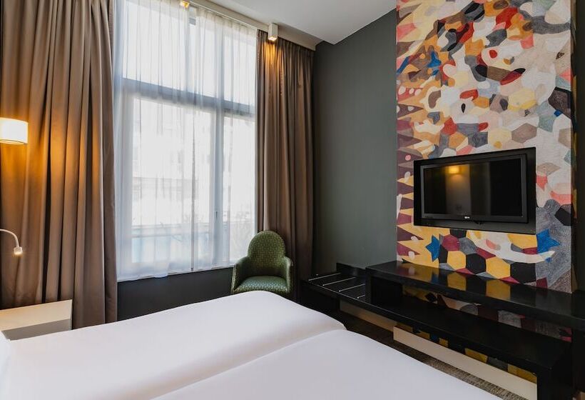 غرفة كومفورت, Jl No76