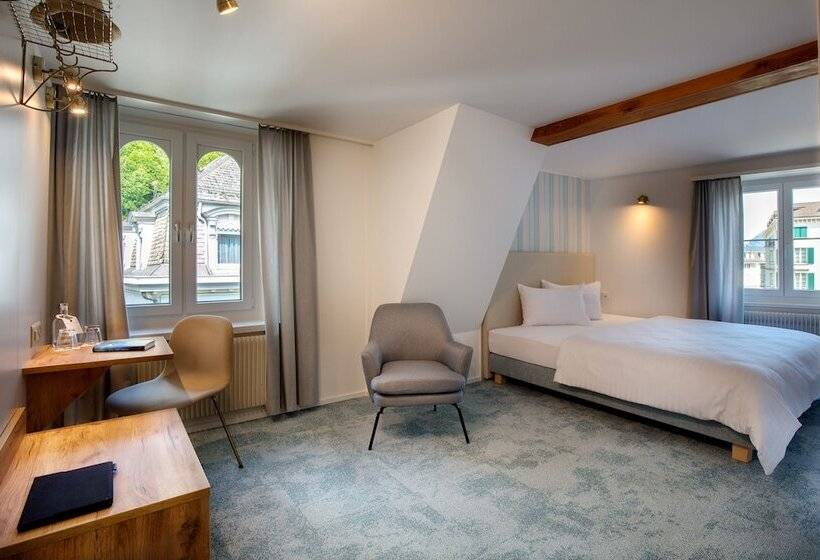 高级大房间, Krone By B Smart