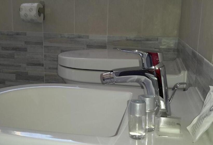 豪华单人间, La Ruota Dei Pavoni