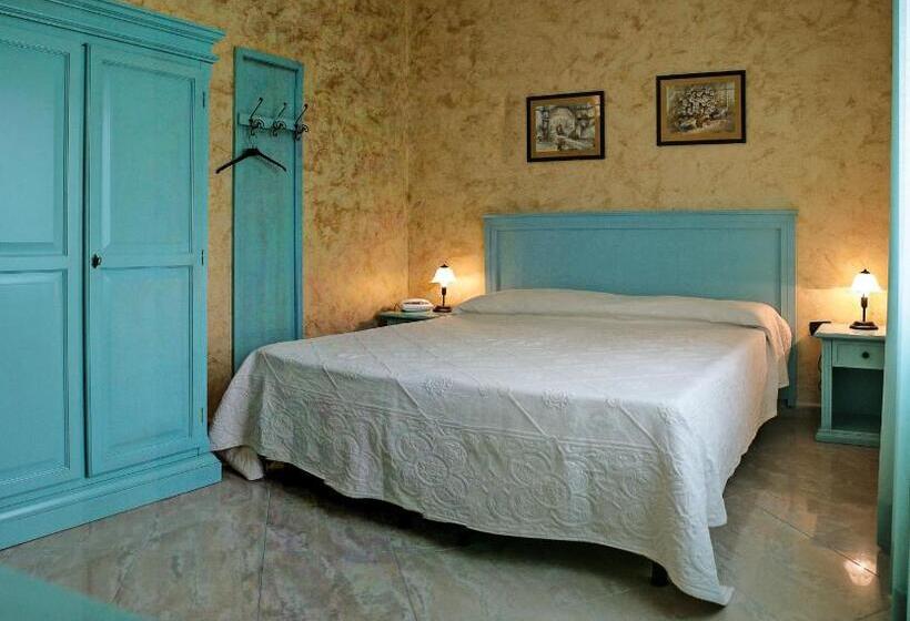 חדר סטנדרט, Mannu