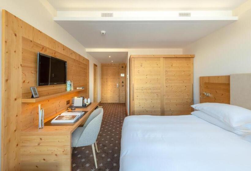 수피리어 룸, Nira Alpina