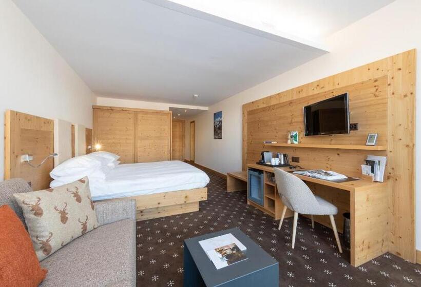 スーペリアールーム, Nira Alpina