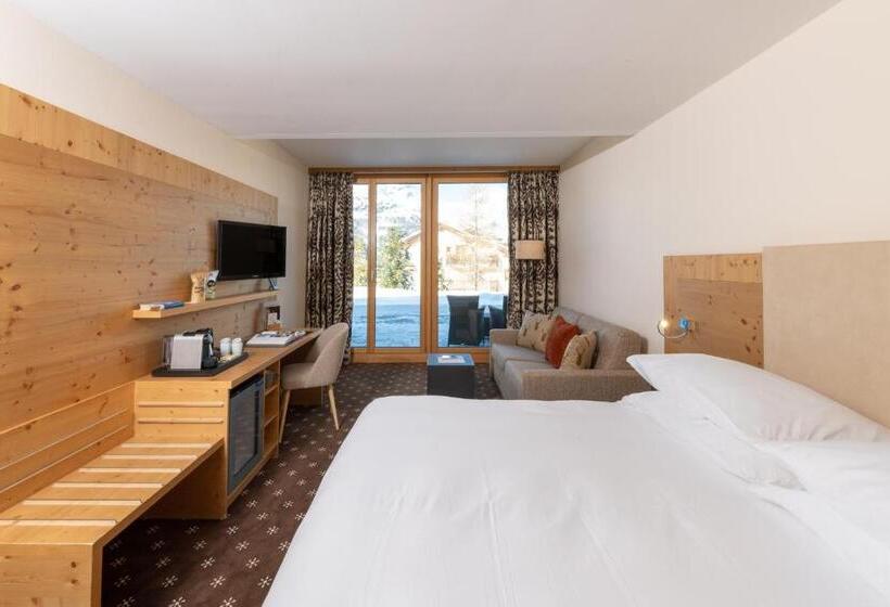 スーペリアールーム, Nira Alpina