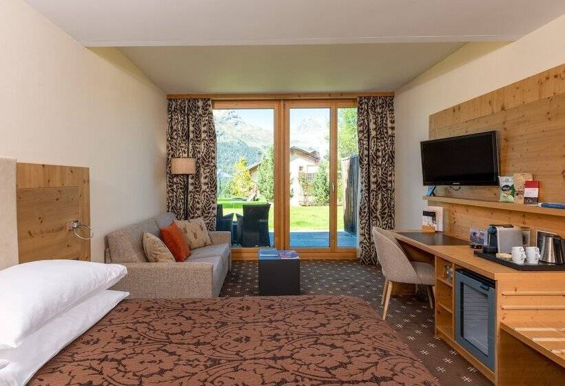 수피리어 룸, Nira Alpina