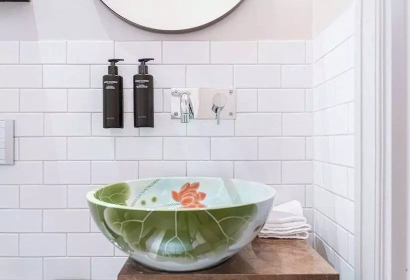 ダブルベッドスタンダードルーム, Story Hotel Riddargatan, Part Of Jdv By Hyatt