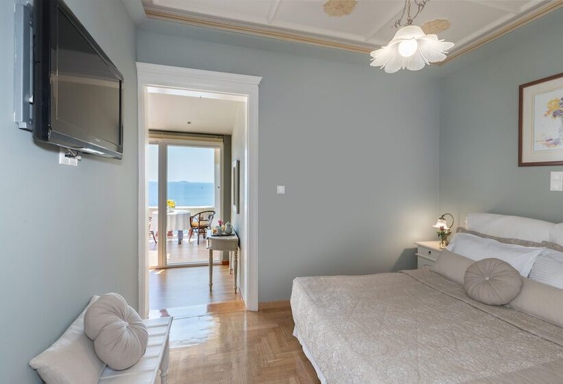 اتاق استاندارد با چشم‌انداز دریا, Syrou Melathron