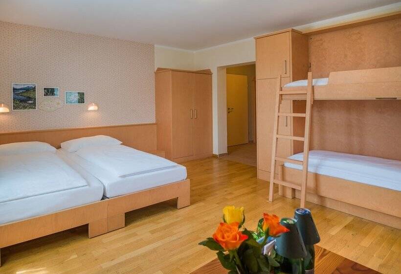 Четырехместный Номер Стандарт, Jufa Hotel Altaussee