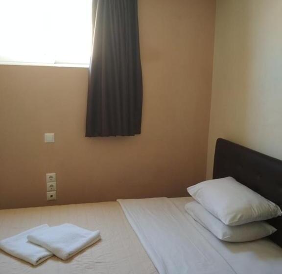 Номер Economy, Pella Inn Hostel
