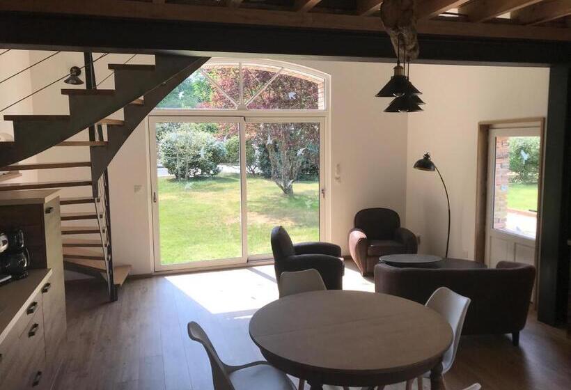 منزل غرفتين نوم, Ferme Boisquillon