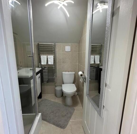 اتاق استاندارد, 5 Min From The Beach En Suite Room In Guest House