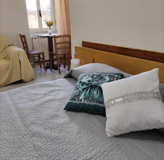 غرفة قياسية, Il Cortile