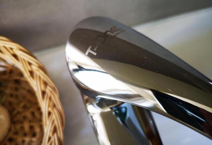 غرفة قياسية فردية حمام مشترك, Il Cortile