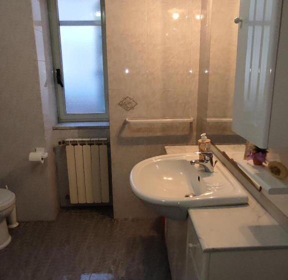 غرفة قياسية, Il Cortile