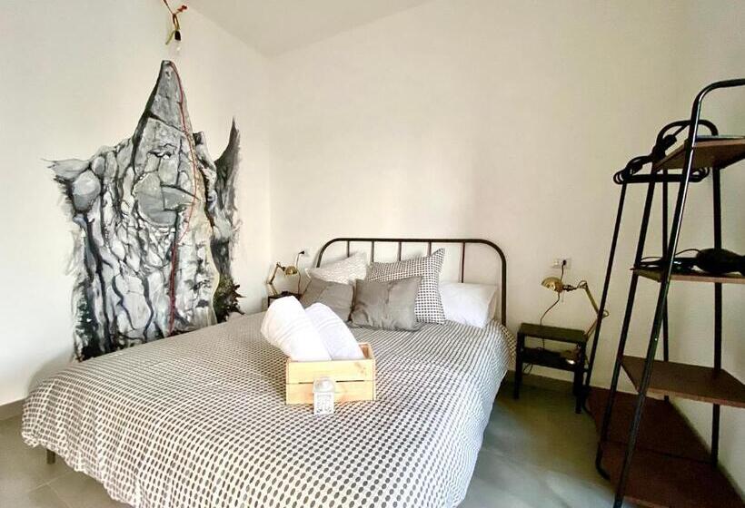 חדר סטנדרט עם מיטת קינג, Bedandclimbing