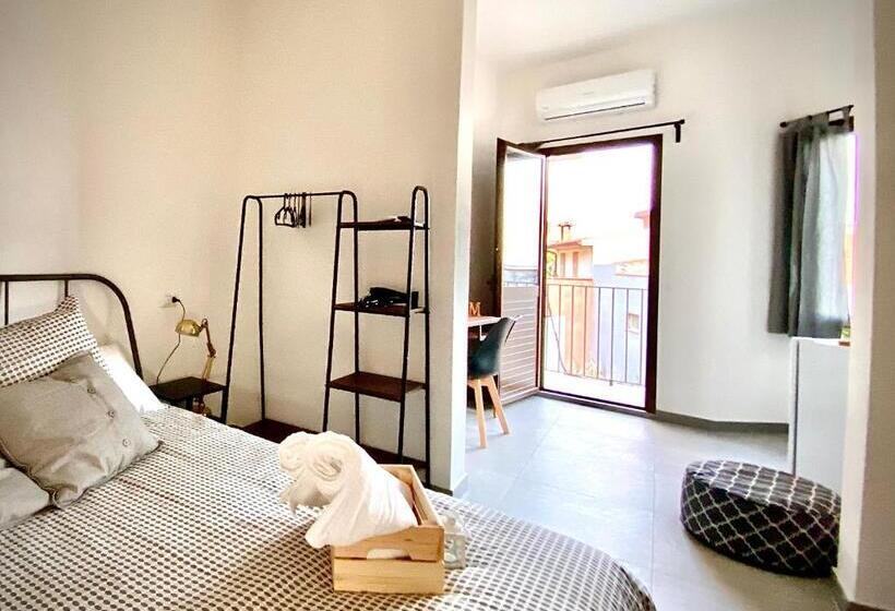 חדר סטנדרט עם מיטת קינג, Bedandclimbing