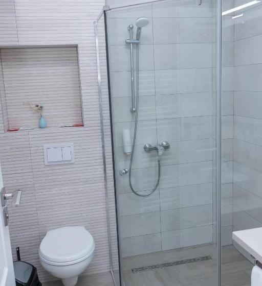 Pokój Standard, Sim House