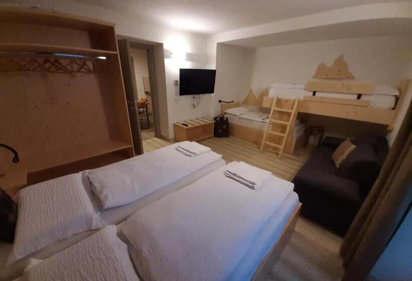 חדר סטנדרט לארבעה, B And B Nonna Rosa Vista Lagorai