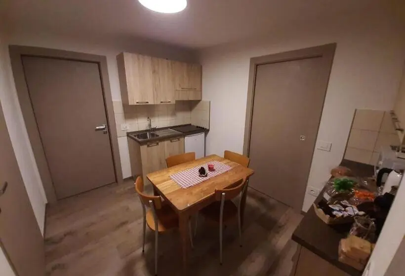 スタンダード4人部屋, B And B Nonna Rosa Vista Lagorai