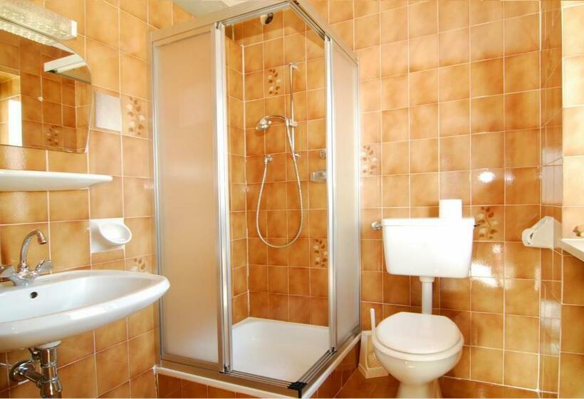 Balkonlu Standart Oda, Wegscheiderhof