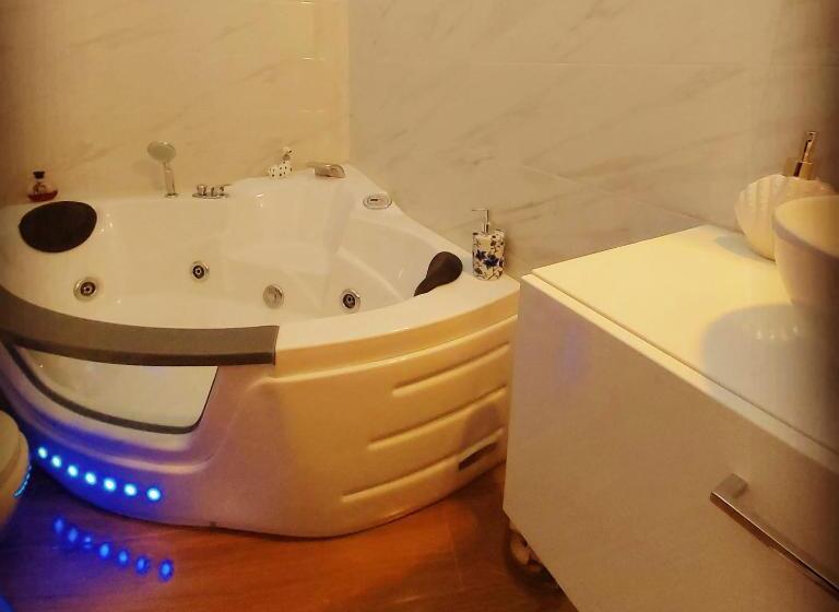 스탠다드 자쿠지 룸, Habitaciones Boutiques