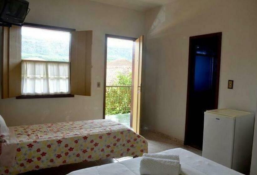 חדר סטנדרט לשלושה, Pousada Vó Iris Tiradentes Mg