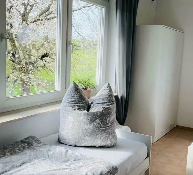 정원 전망 4인용 스탠다드 룸, Pension Platzhirsch