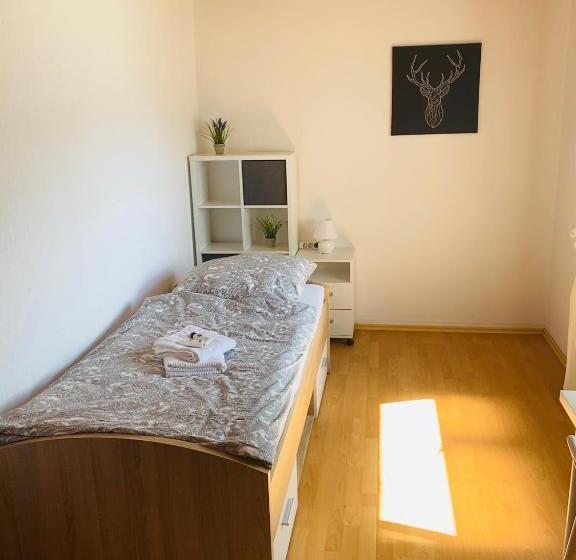 장애인을 위한 스탠다드 싱글 룸, Pension Platzhirsch