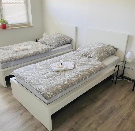 스탠다드 발코니 룸, Pension Platzhirsch