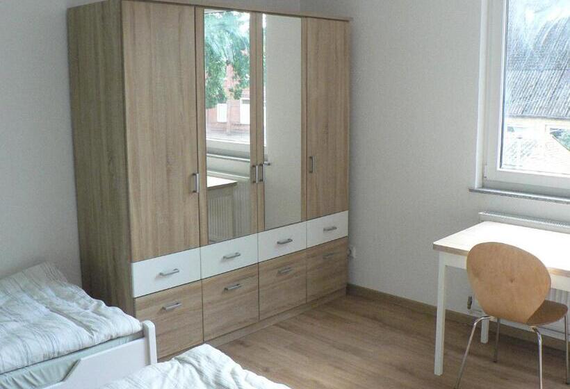 家庭套房, Gästehaus Haalck