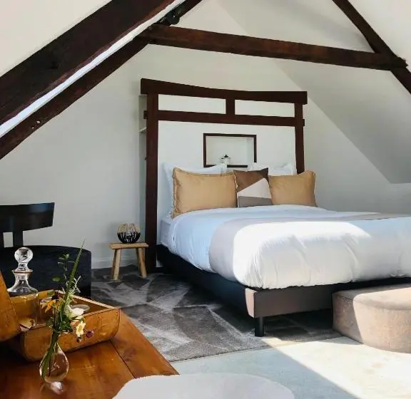 スーペリアファミリールーム, Demeure Du Porzou, Chambres D Hôtes De Charme Dans Demeure D Exception, Parc Paysager, Spa, Massages