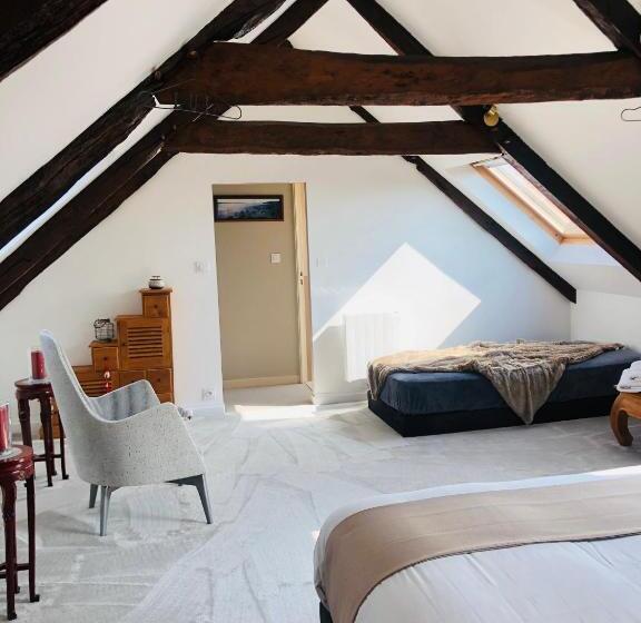 Quarto Familiar Superior, Demeure Du Porzou, Chambres D Hôtes De Charme Dans Demeure D Exception, Parc Paysager, Spa, Massages