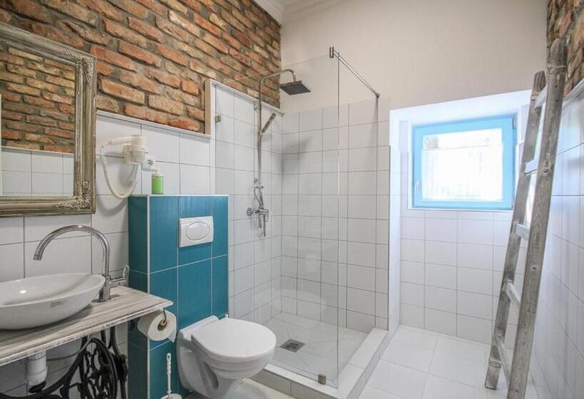 エコノミールーム, Villa Bella